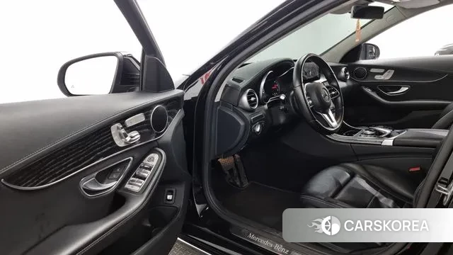 Mercedes-Benz C-Class W205 id 3029096 из Кореи 20