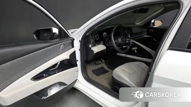 Hyundai Avante (CN7) id 3128781 из Кореи 20