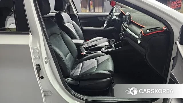 Kia Come New K3 id 3718473 из Кореи 20