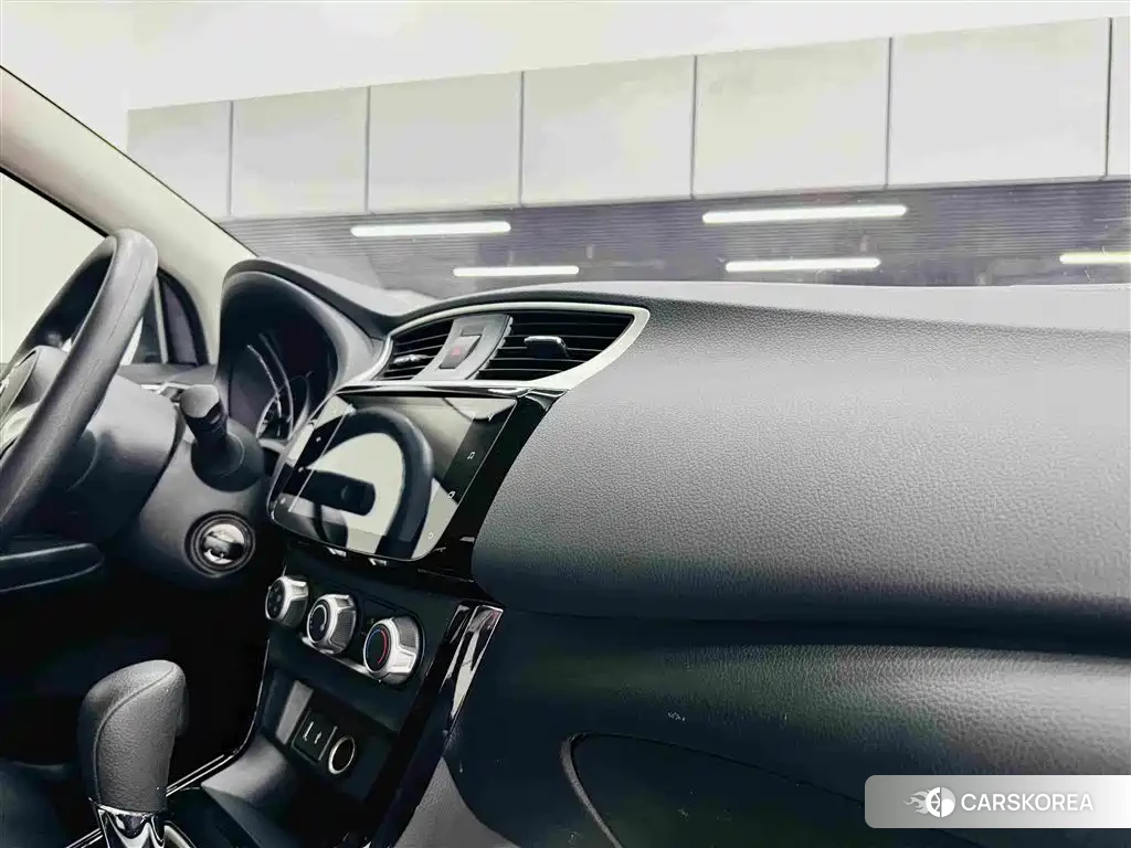 Nissan Sylphy id 4601850 из Китая 32