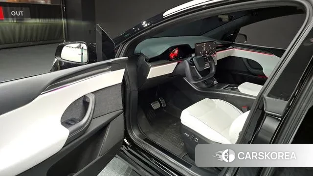 Tesla Model X id 3675093 из Кореи 20