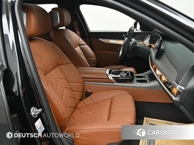 BMW 7 Series (G70) id 4656384 из Кореи 20