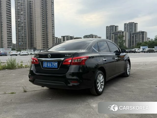 Nissan Xuan Yi id 4307450 из Китая 11