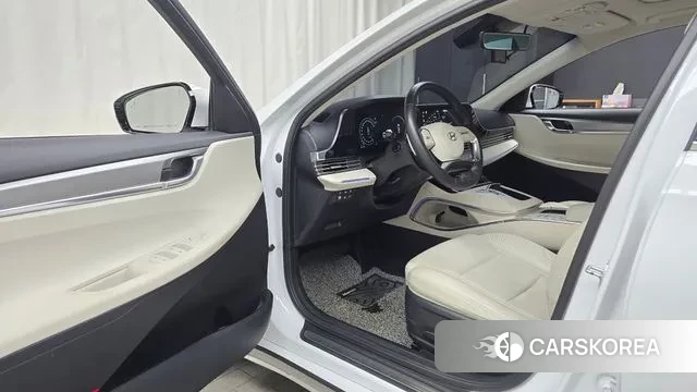 Hyundai The New Grandeur IG Hybrid id 3570673 из Кореи 20