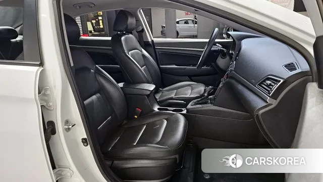 Hyundai Avante AD id 3500180 из Кореи 20