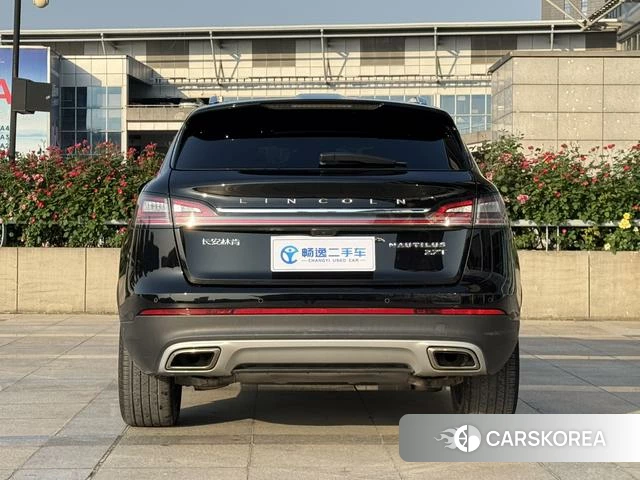 Lincoln Navigator id 4212871 из Китая 21