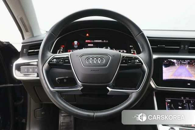 Audi A7L id 4278606 из Китая 33