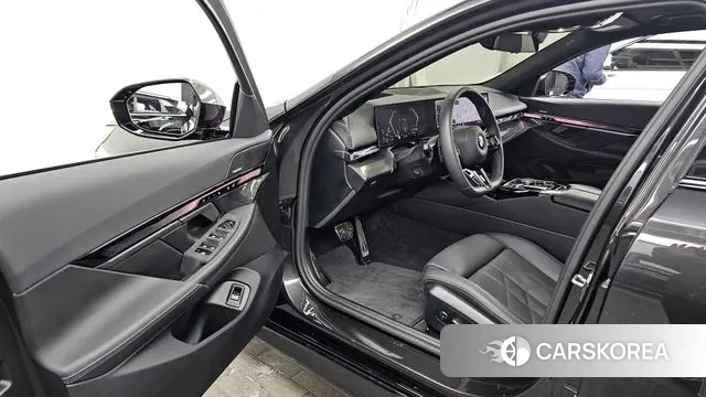 BMW 5 Series (G60) id 3638801 из Кореи 20