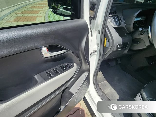 Kia The New Kia Ray EV id 3992865 из Кореи 20