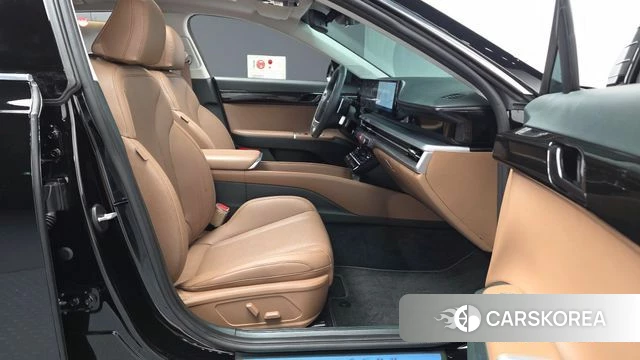 Hyundai Grandeur (GN7) id 4928504 из Кореи 32