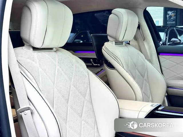 Mercedes-Benz Maybach S-class id 4300297 из Китая 22