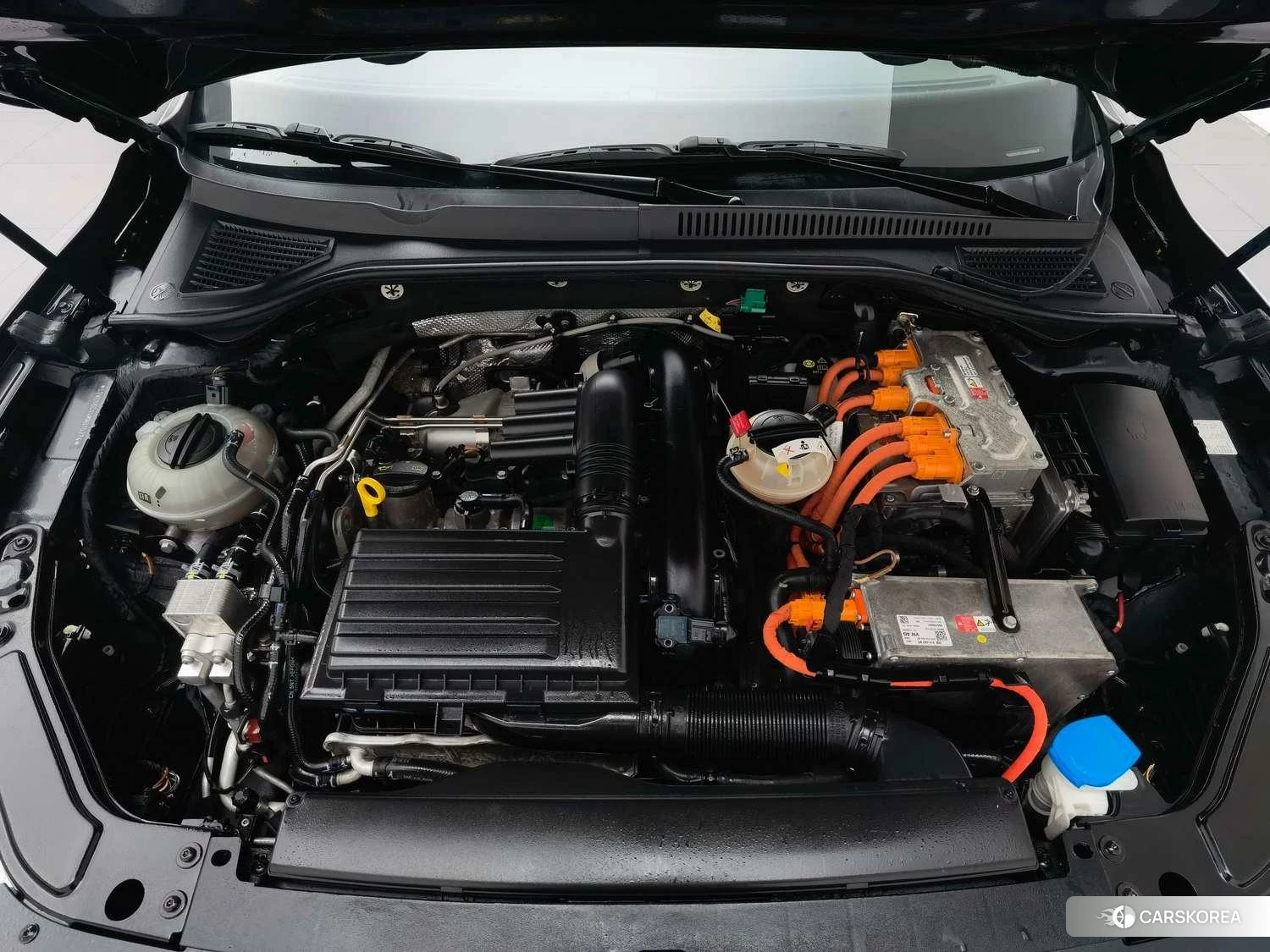 Volkswagen Passat PHEV id 4487216 из Китая 25