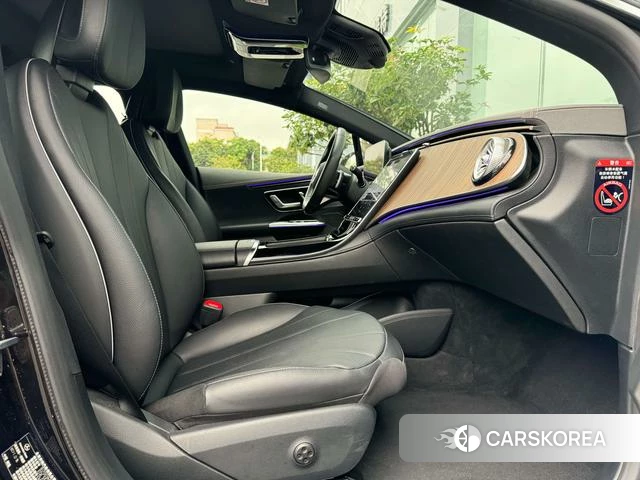 Mercedes-Benz EQE id 4290813 из Китая 12