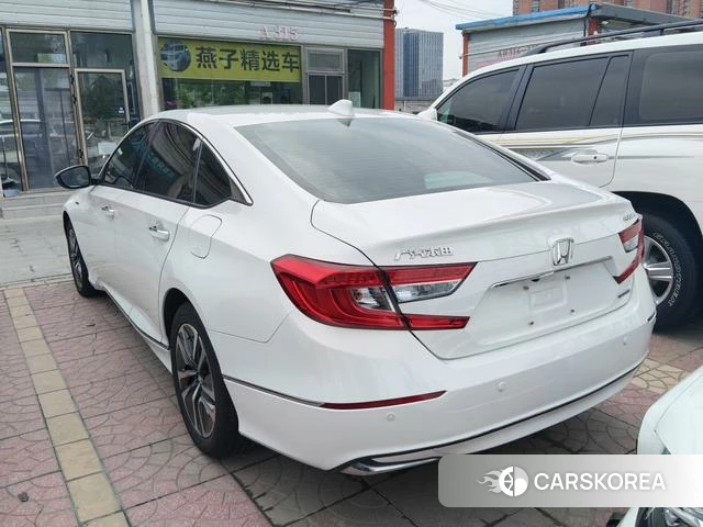 Honda Accord id 4348794 из Китая 12