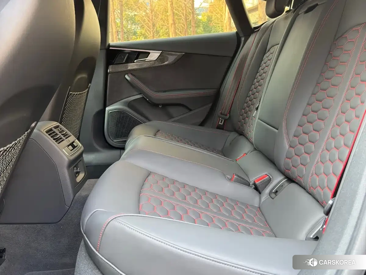 Audi A5 id 4669355 из Китая 10