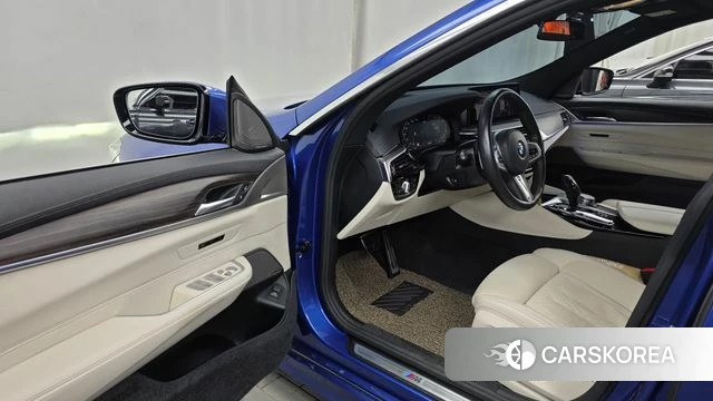 BMW 6 Series GT (G32) id 4736694 из Кореи 32