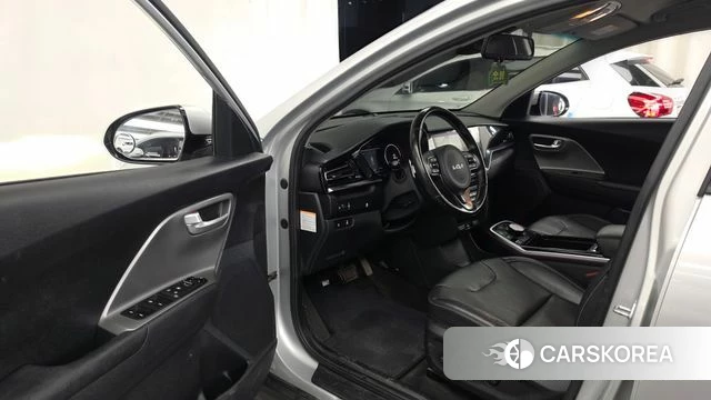 Kia Niro Plus id 4793229 из Кореи 32