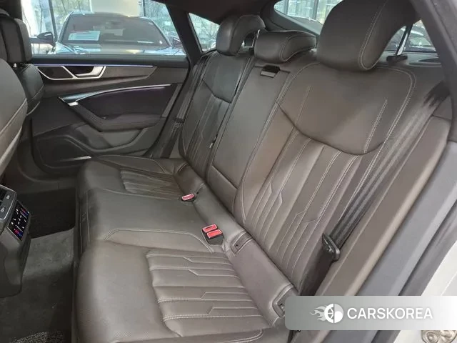 Audi A7 (4K) id 3686375 из Кореи 20