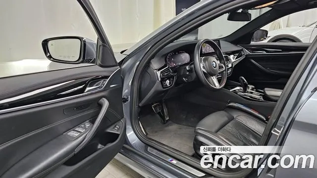 BMW 5 Series (G30) id 2951372 из Кореи 20