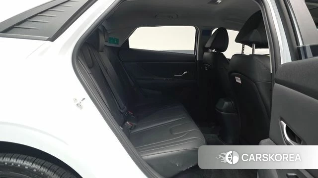 Hyundai Avante Hybrid (CN7) id 4409294 из Кореи 30