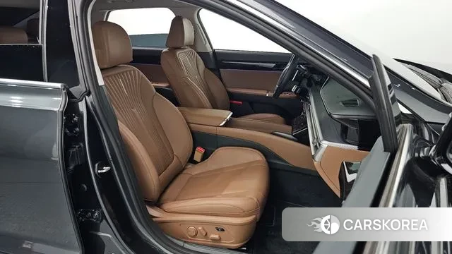 Hyundai Grandeur (GN7) id 2959079 из Кореи 20