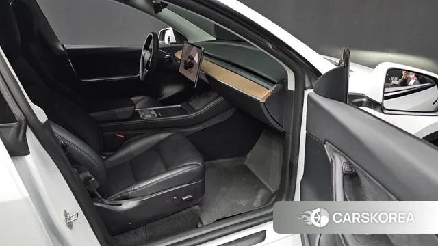 Tesla Model Y id 3659938 из Кореи 20