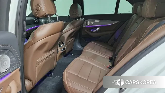 Mercedes-Benz E-Class W213 id 3726108 из Кореи 20