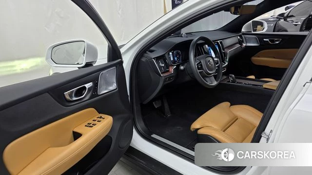 Volvo V60 Cross-Country 2nd Generation id 4476179 из Кореи 33
