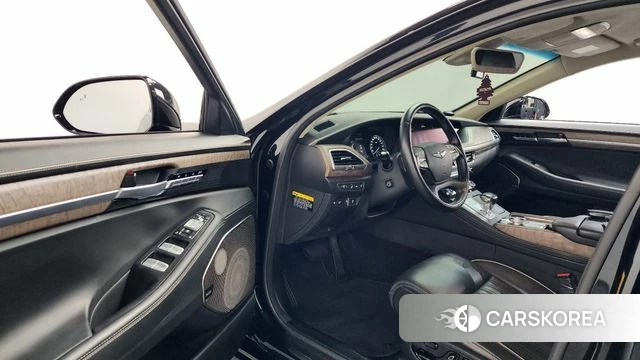 Genesis G90 id 3794937 из Кореи 20