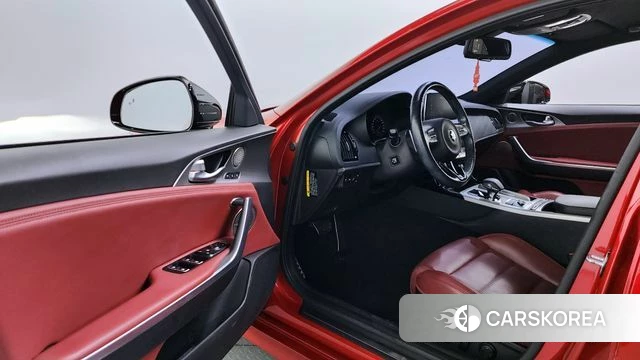 Kia Stinger id 4225378 из Кореи 20