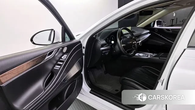 Genesis Electrified G80 (RG3) id 3366647 из Кореи 20