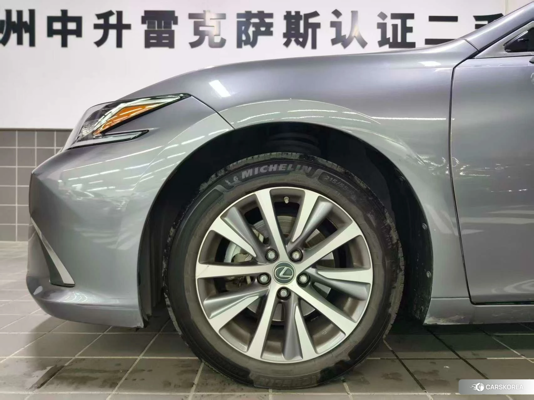 Lexus ES id 4455861 из Китая 22