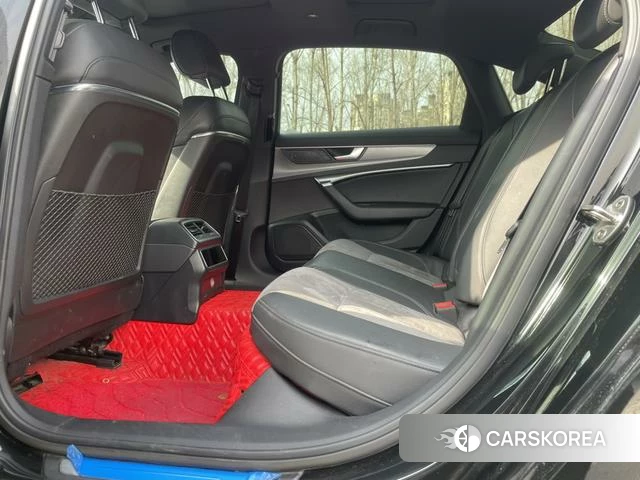 Audi A6L id 3882583 из Китая 16