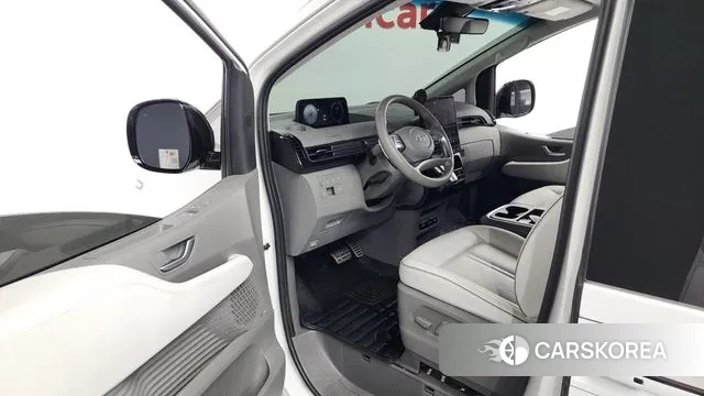 Hyundai Staria id 2894756 из Кореи 20