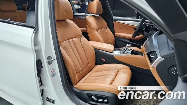 BMW 5 Series (G30) id 2954758 из Кореи 20