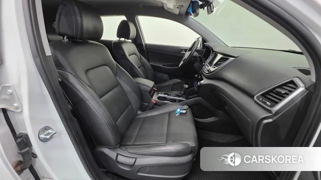 Hyundai All New Tucson id 4596367 из Кореи 31