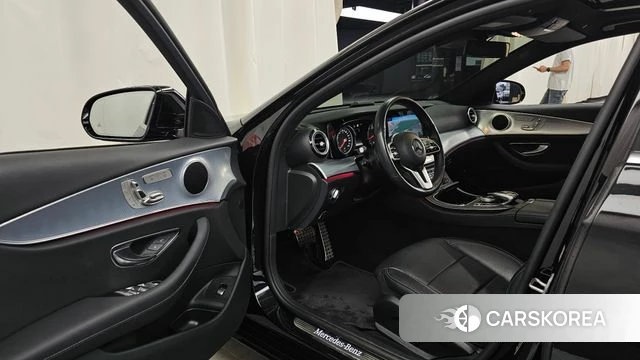 Mercedes-Benz E-Class W213 id 4586630 из Кореи 34