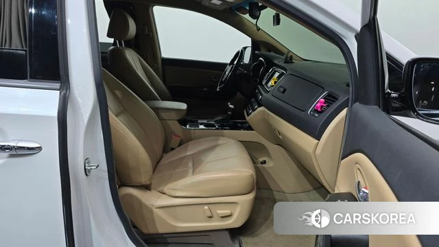 Kia The New Carnival id 3844508 из Кореи 20