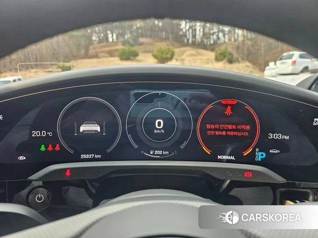 Porsche Taycan id 3857329 из Кореи 17