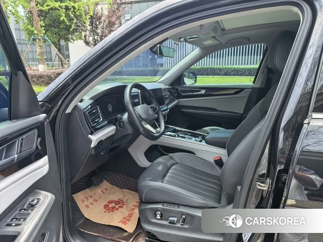 Volkswagen Teramont id 4392344 из Китая 18