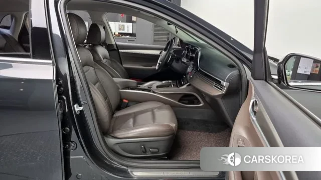 Hyundai The New Grandeur IG id 3238120 из Кореи 20