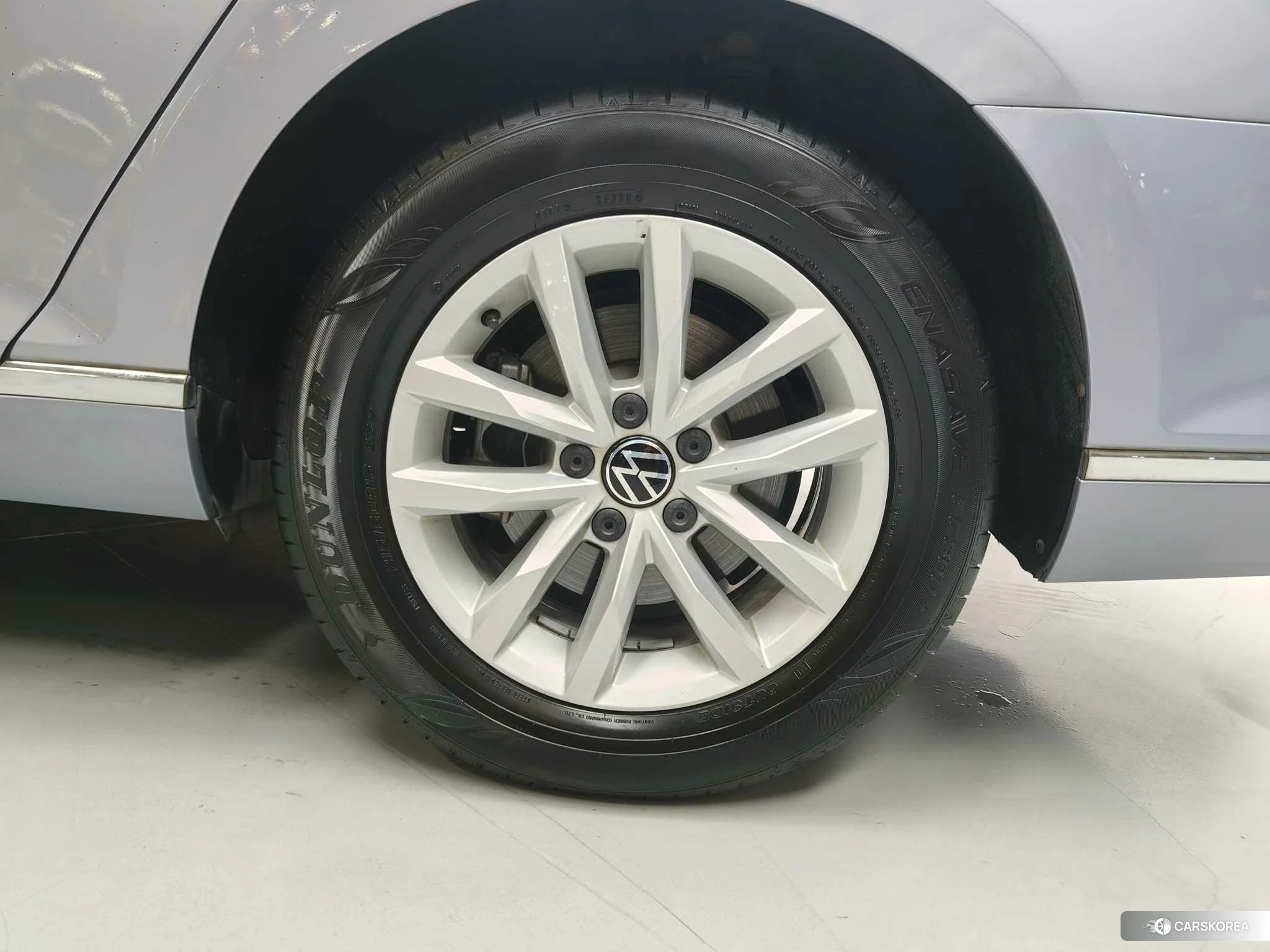 Volkswagen Magotan id 4452124 из Китая 44