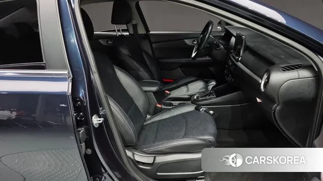 Kia Come New K3 id 3723334 из Кореи 20