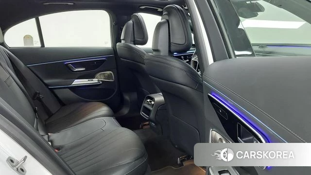 Mercedes-Benz E-Class W214 id 4870532 из Кореи 17