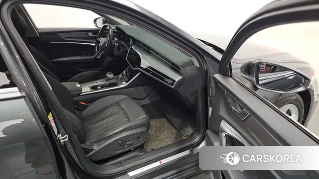 Audi A6 (C8) id 3598604 из Кореи 20