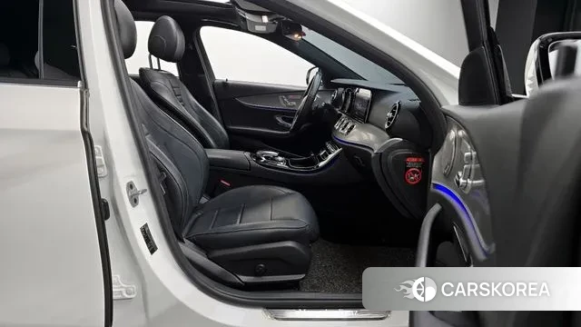 Mercedes-Benz E-Class W213 id 3018811 из Кореи 20