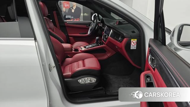 Porsche Macan id 4395113 из Кореи 31