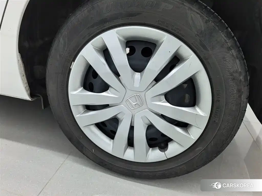 Honda Fit id 4664521 из Китая 15
