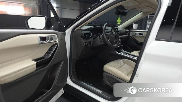 Ford Explorer 6th Generation id 3812157 из Кореи 20