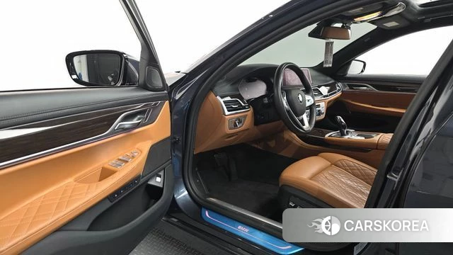 BMW 7 Series (G11) id 4424455 из Кореи 39